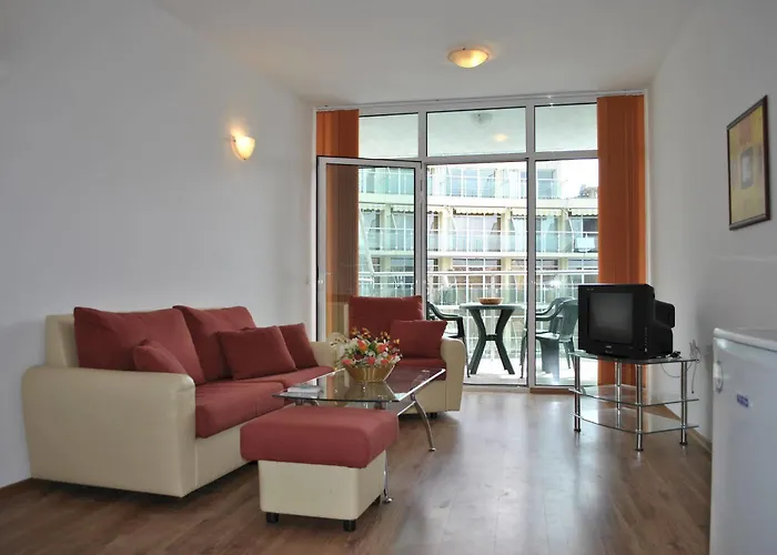 Julia Family 3* Slăntjev Brjag