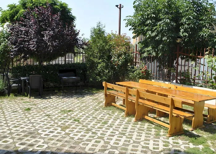 Julia Family 3* Slăntjev Brjag